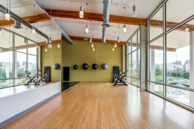 Open fitness studio